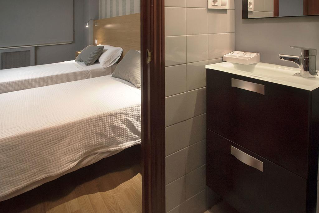 Hostal Crisol La Coruña Esterno foto