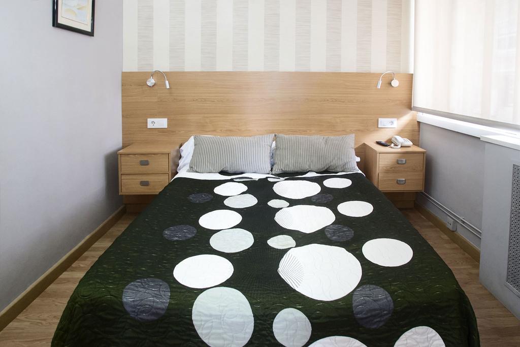 Hostal Crisol La Coruña Esterno foto